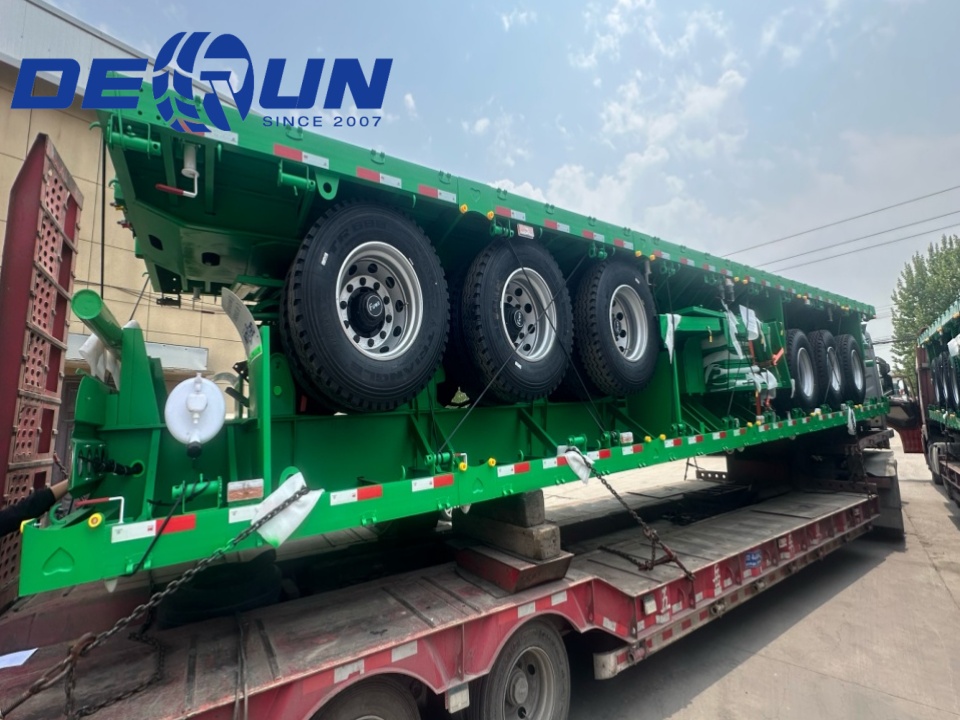 Derun 4 unități Tri-Axle Cargo Dropside semi-remorcă a fost trimis în Algeria