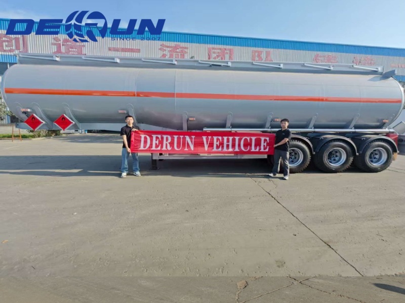 Derun Remorcă cu trei axe semi-remorcă expediată cu succes în Argentina