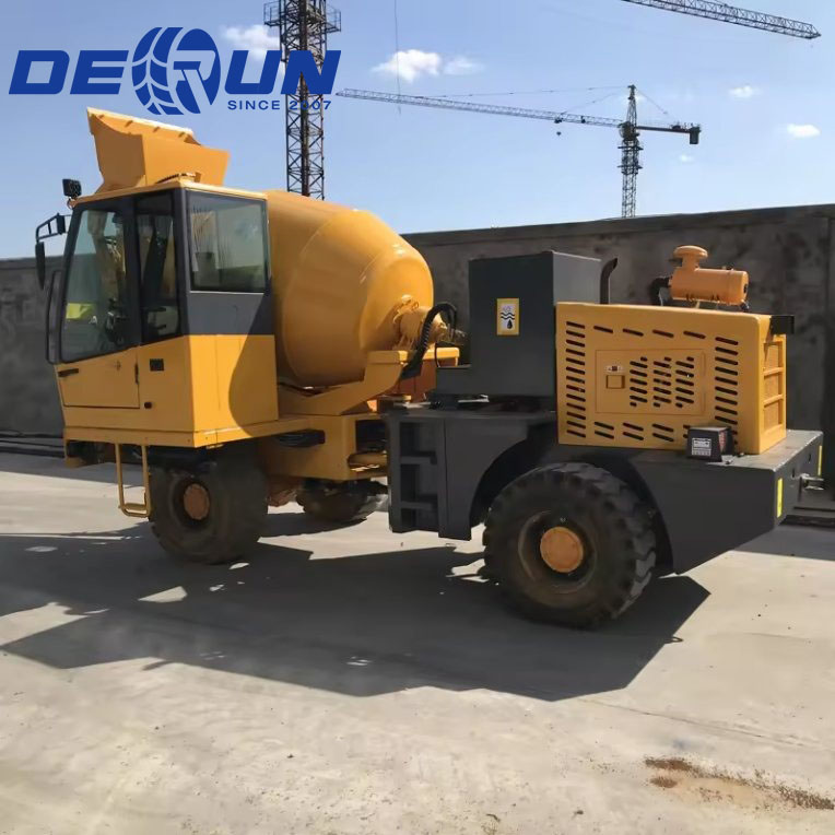 De ce șantierele de la distanță abandonează instalațiile de dozare pentru mixerul nostru cu încărcare automată de 3,5 m³?